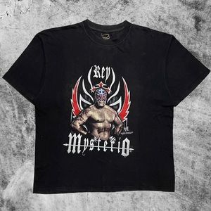 Vintage 2000’s Rey Misterio WWE Tshirt